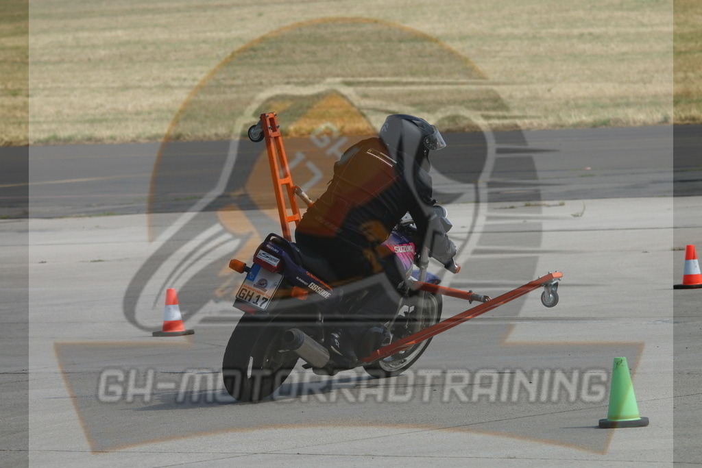 IMG_3430 | gh-motorradtraining-foto.de - Realisiert mit Pictrs.com
