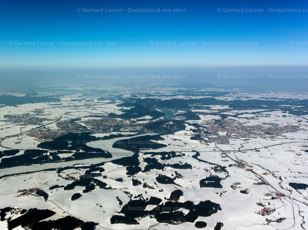 26B0365 | Landschaft mit Lech bei  Schongau, Peiting im Winter