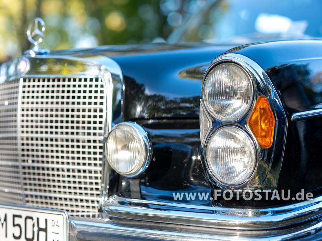 20251018-00141 | Syke Barrien 2025 Oldtimer Treffen - Realisiert mit Pictrs.com