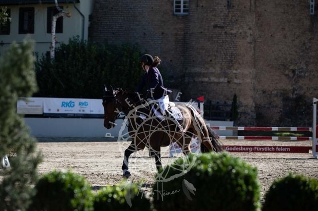 2B4A0214 | pixelfaenger - Realisiert mit Pictrs.com