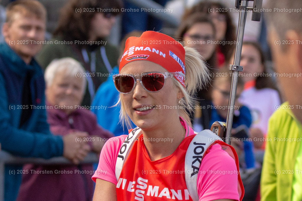 Deutsche Meisterschaften Biathlon 2018 | Deutsche Meisterschaften Biathlon 2018, Massenstart Frauen am 15.09.2018 in der DKB SKI ARENA in Oberhof, (Deutschland)

Bild: Karolin Horchler vom WSV Clausthal-Zellerfeld / BwB (2) - Realisiert mit Pictrs.com