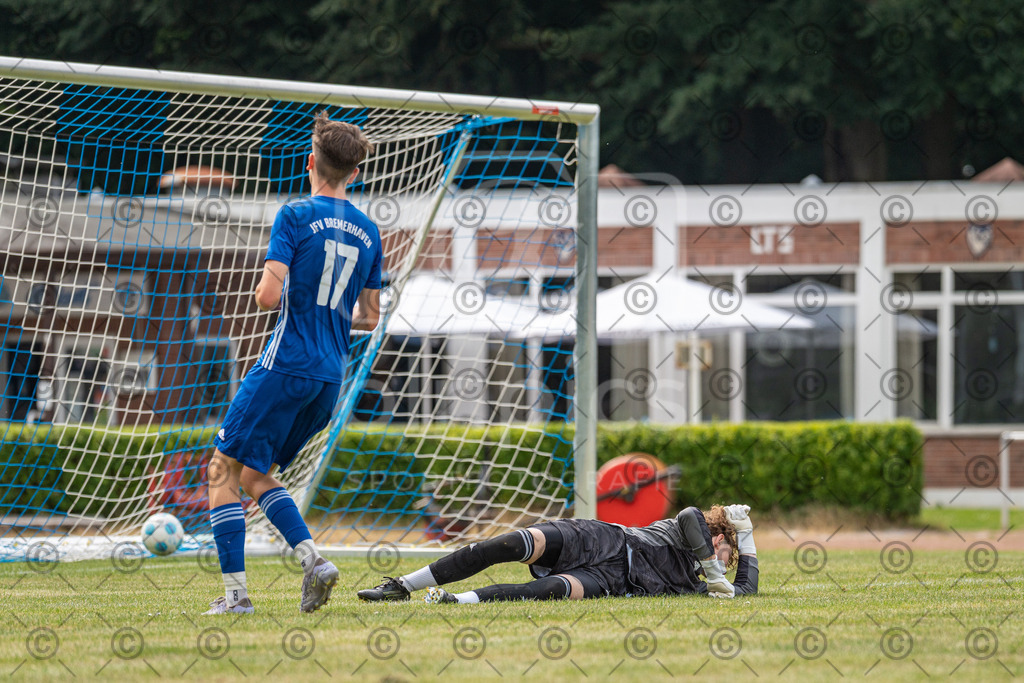 _DSC8559 | Professionelle Fußball- und Sportfotografie. Spielbilder online ansehen und kaufen – Einzelbilder oder komplette Galerien in hoher Qualität. - Realisiert mit Pictrs.com