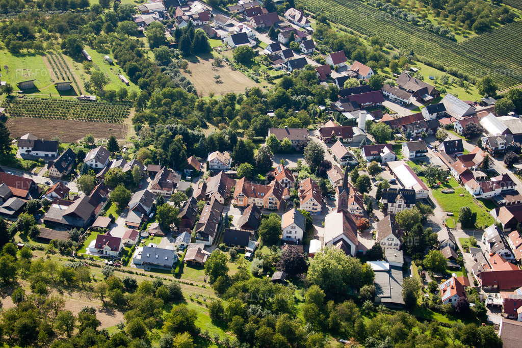 Luftbild: Renchtalstr im Ortsteil Mösbach in Achern im Bundesland Baden-Württemberg in Deutschland. Foto: IMG_31522.jpg vom 09.08.2010 durch Werner Riehm/FLY-FOTO.de
