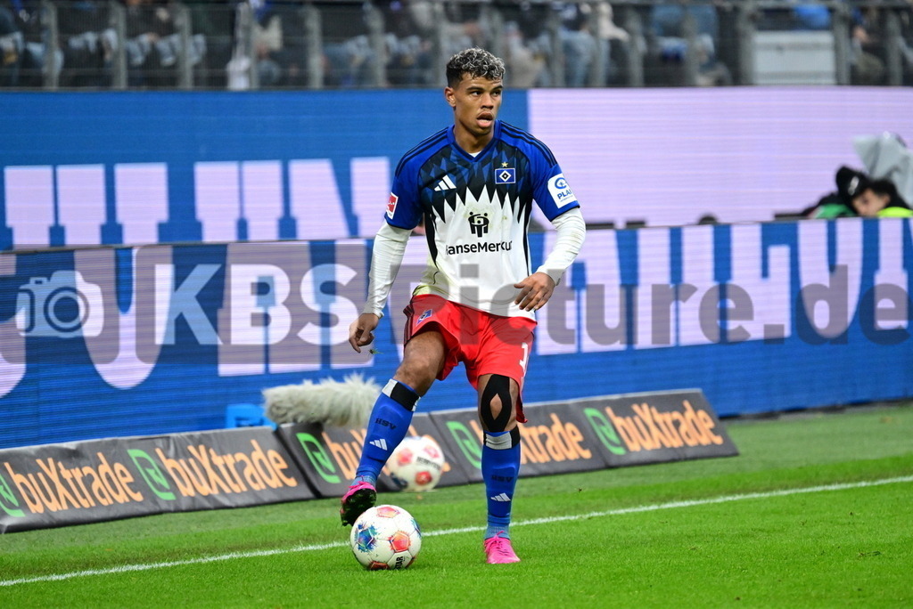 KBS Picture_HSV-Wolfsburg_046 | Koenigsdoerffer Ransford-Yeboah (HSV) ,Sportplatz :  Volksparkstadion, - Realisiert mit Pictrs.com