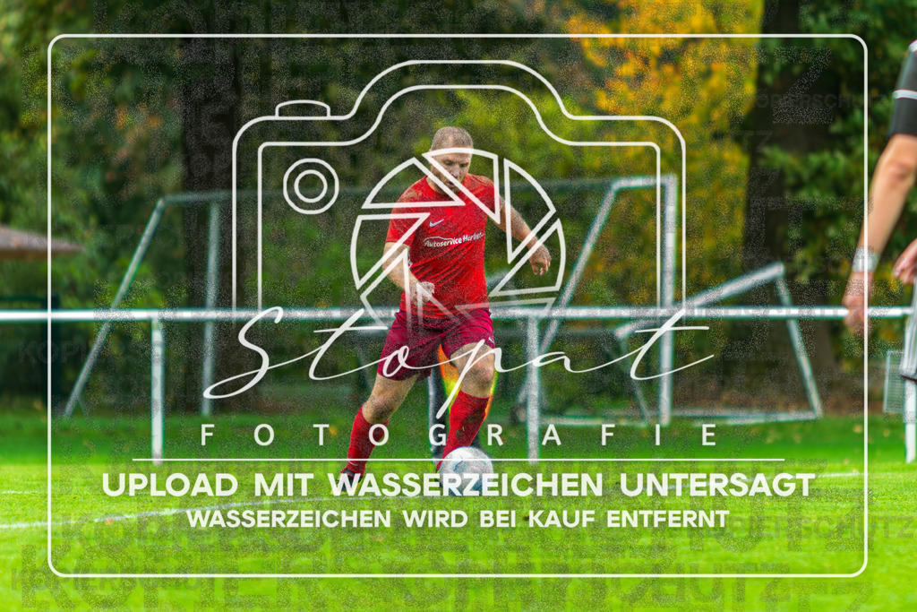 FSFSLEN-1020 | Ronald Mattert (Eintracht Leinetal 4 #07) beim Herren 3. Kreisklasse HK Spiel zwischen FG Fulde-Stellichte 2 und Eintracht Leinetal 4 im Fulder Zentralstadion, Fulde (Simon Paul Stopat) - Realisiert mit Pictrs.com