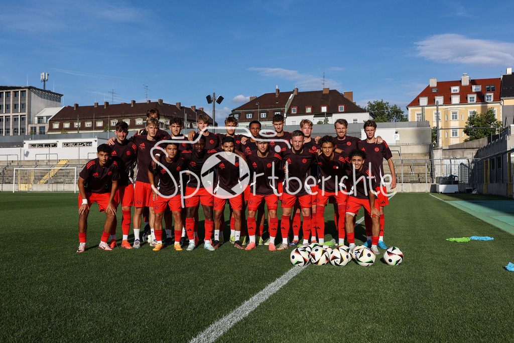 FC Bayern Amateure - SpVgg Ansbach | Das Team der Bayern Amateure vor der Partie gegen die SpVgg Ansbach