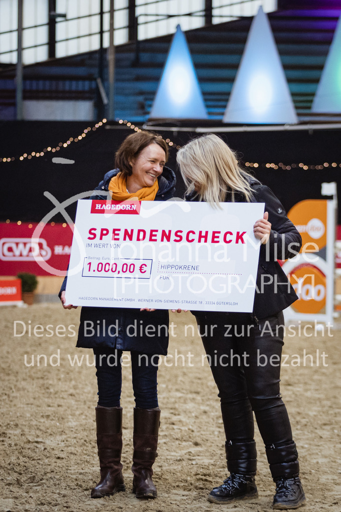 221127_Winterfestival_L-Spr_HPTTY-316 | Deine schönsten Turniermomente als professionelle Fotos! Entdecke hochwertige Pferdesport-Fotografie im Online-Shop. Jetzt Fotos finden & bestellen!