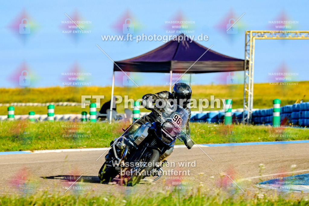 096-1260 | Hier findet Ihr Bilder von Touristenfahrten auf der Nürburgring Nordschleife oder von anderen Veranstaltungen die ich besucht habe. Viel Spass beim Durch Schauen 