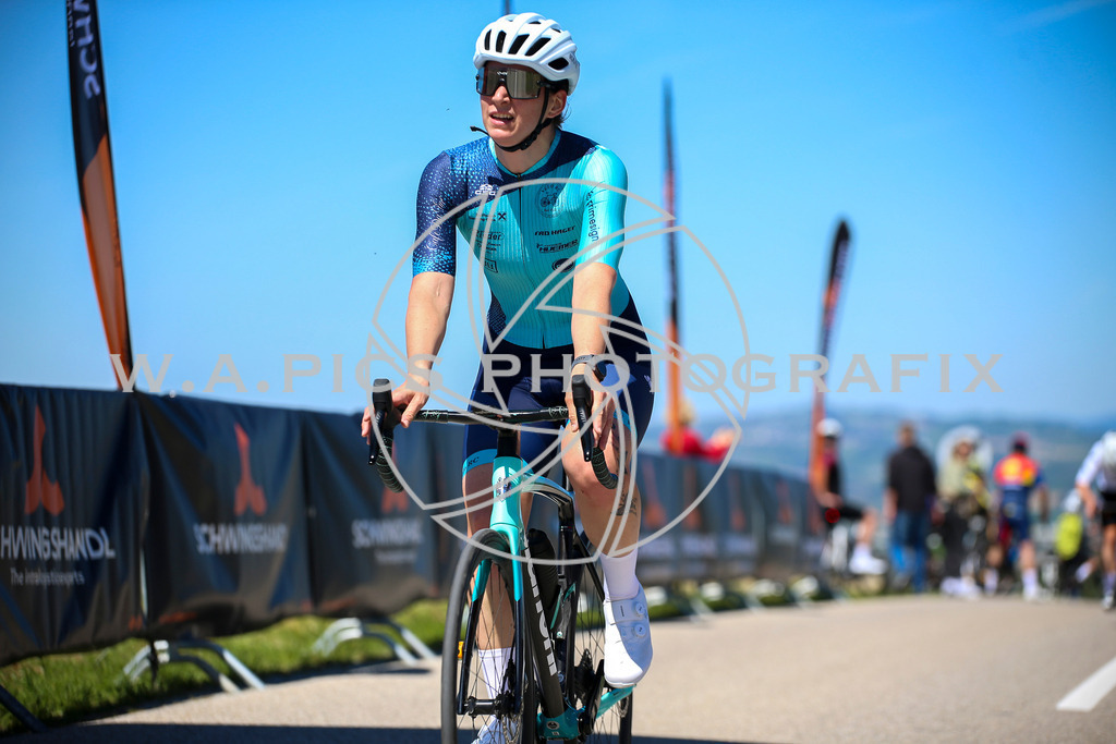 ..... | Wels, 23.04.2026, Kirschblüten Radrennen 2026 , Image shows: Photo: Wapics / Willdoner Andreas