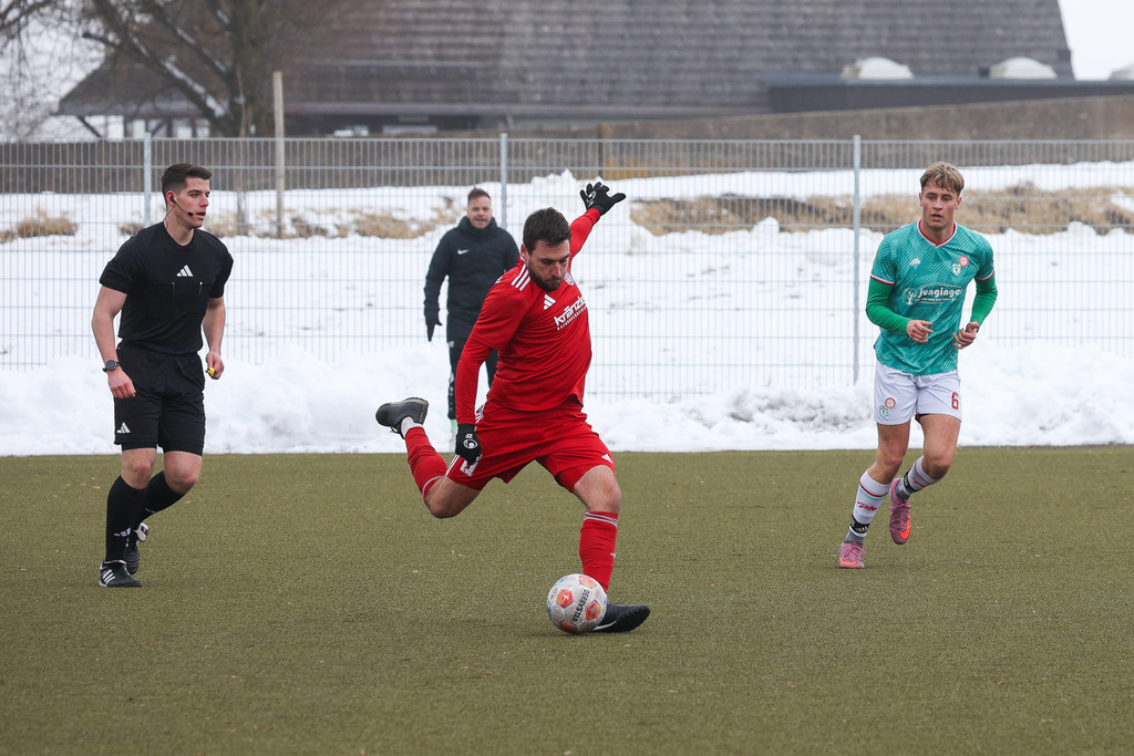 Heldenfingen-Buch_260131_7516 | SG Heldenfingen/Heuchlingen vs. TSV Buch, Fußball, Herren, Freundschaftsspiel, 2025/2026, 31.01.2026 in Söhnstetten, Kunstrasenplatz (Foto: Michael Bulling) - Realisiert mit Pictrs.com
