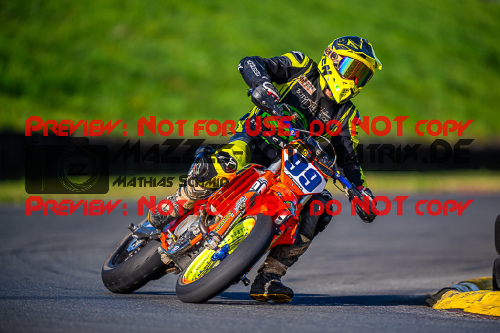 MaZZes_FotoMatrix_230930_1858 | S3