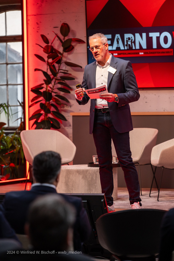 wwb_2118 | <Fotografie> <Video> <Film> <Winfried Bischoff> - Realisiert mit Pictrs.com