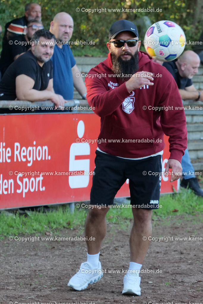 Fußball : Kreisliga A : SC Wacker Dinslaken - RWS Lohberg am 04.10.2026 in Dinslaken | Fußball : Kreisliga A : SC Wacker Dinslaken - RWS Lohberg am 04.10.2026 in Dinslaken - Realisiert mit Pictrs.com