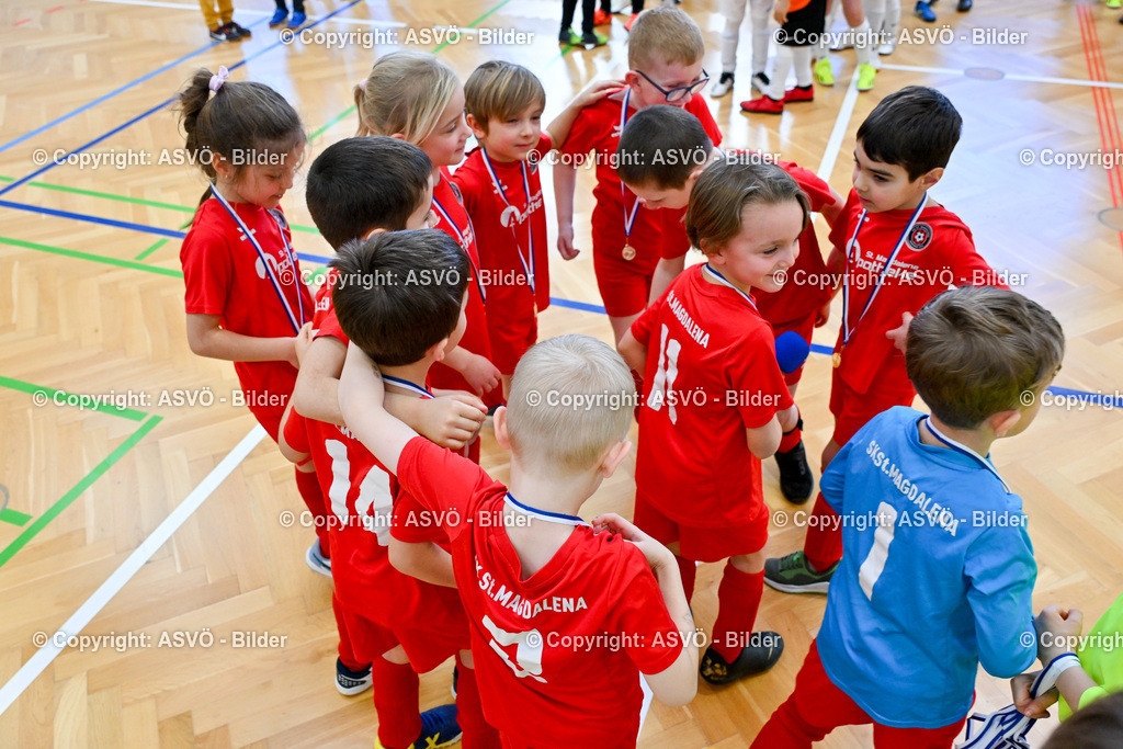 ASVÖ_ Fussballturnier SV Gallneukirchen_ 08.02.2025-130 | 08.02.2025, Gallneukirchen, AUT, ASVÖ, Fussball Nachwuchs Hallenturnier 2025, SV Gallneukirchen im Bild Teilnehmer U 7©Harald Dostal / fodo.media - Realisiert mit Pictrs.com
