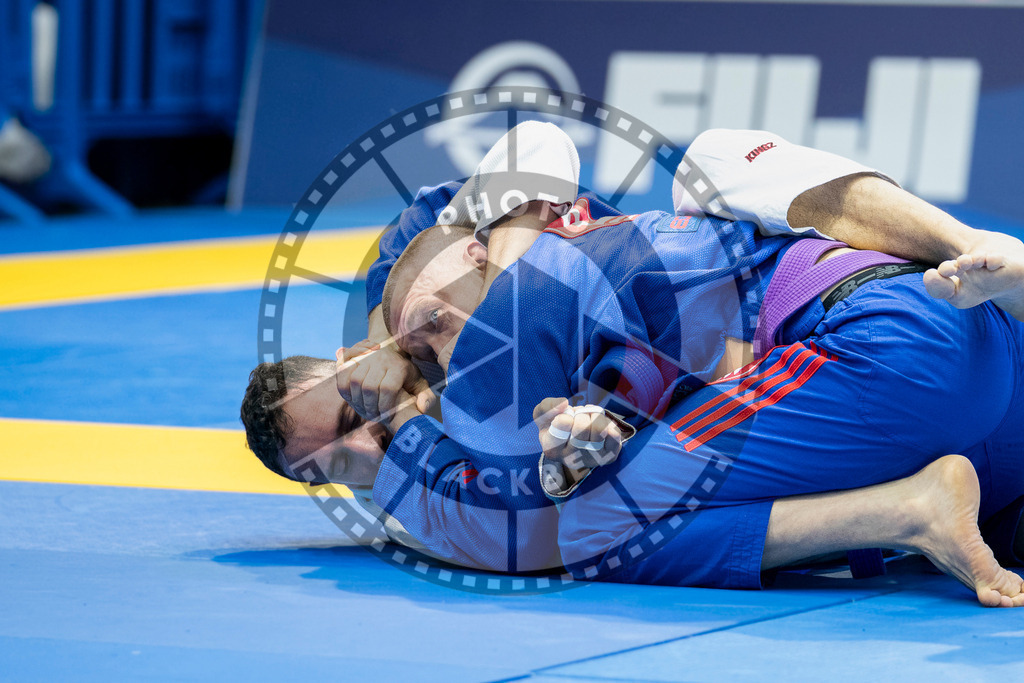 20240125PBB00409 | Fighters compete during the sixth day of the Brazilian Jiu-jitsu European Championship of the IBJJF in Paris, France, on January 25, 2024.