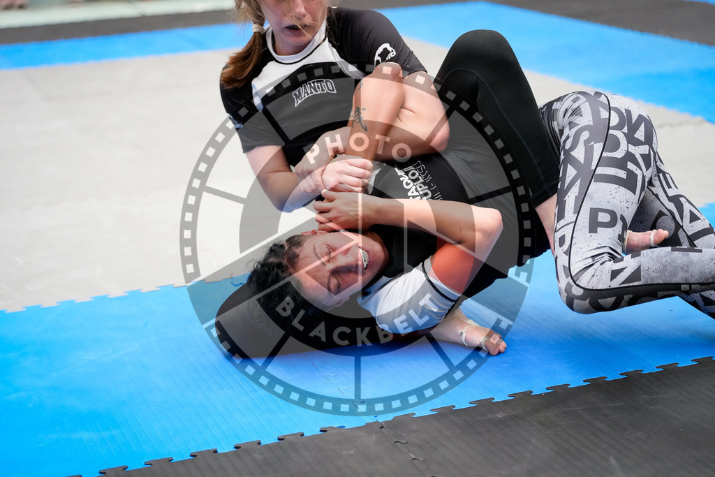 20250920PBB6300 | Athletes compete during the AJP Tour Hamburg International Jiu-Jitsu Championship, on September 20, 2025 in Hamburg, Germany. © Chiara Dazi / photoblackbelt