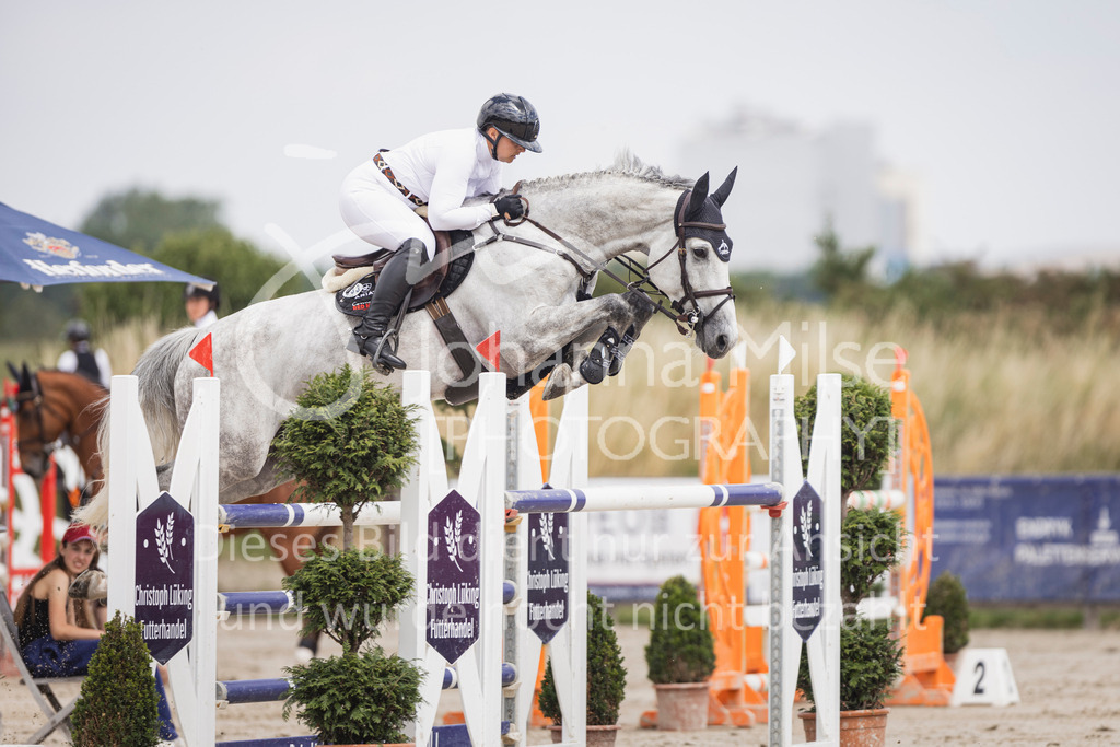 250628_PfSpTa_Youngster-M2-366 | Deine schönsten Turniermomente als professionelle Fotos! Entdecke hochwertige Pferdesport-Fotografie im Online-Shop. Jetzt Fotos finden & bestellen!