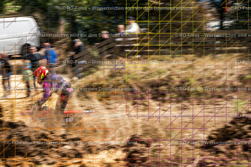 Sechshelden 2026 Sonntag  -1315 | Sportfotografie von RO-Fotos: Motorsport, Motocross, Enduro, Laufveranstaltungen und Triathlon. Professionelle Fotos von Sportlern und Events. - Realisiert mit Pictrs.com