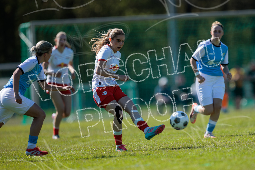 Gipfeltreffen der Frauen: Finale um den Sachsenlotto Landespokal 2026 | Am 1. Mai 2026 trafen im Endspiel des Sachsenlotto Landespokals die Frauen des Chemnitzer FC und die zweite Mannschaft von RasenBallsport Leipzig aufeinander. Vor stimmungsvoller Kulisse kämpften beide Teams ab 15:00 Uhr um die begehrte Trophäe des sächsischen Fußballs. Diese Galerie zeigt die Highlights, packende Zweikämpfe und die emotionalsten Momente des Finaltags. - Realisiert mit Pictrs.com