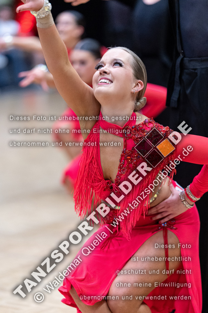 20240406-12320 | Hier finden Sie Tanz Bilder vom Latein und Standard Formationen tanzen. Sportbilder vom Tanzsport. Schöne Fotos und von Weltmeisterschaft, Europameisterschaft, Bundesliga, Regionalliga, Oberliga und Landesliga sowie von GOC Stuttgart, DanceComp, WM Bremen