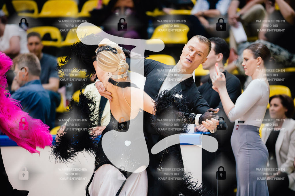 Hessen Tanzt WDSF International Open Standard 1st (20) Karolis Burneikis _ Fabien Lax (TSC Rot-Gold-Casino Nürnberg)-2025-05-17-9124 | Webshop for digital downloads and prints of dance sport, event & show photographer Julian Link - Realisiert mit Pictrs.com