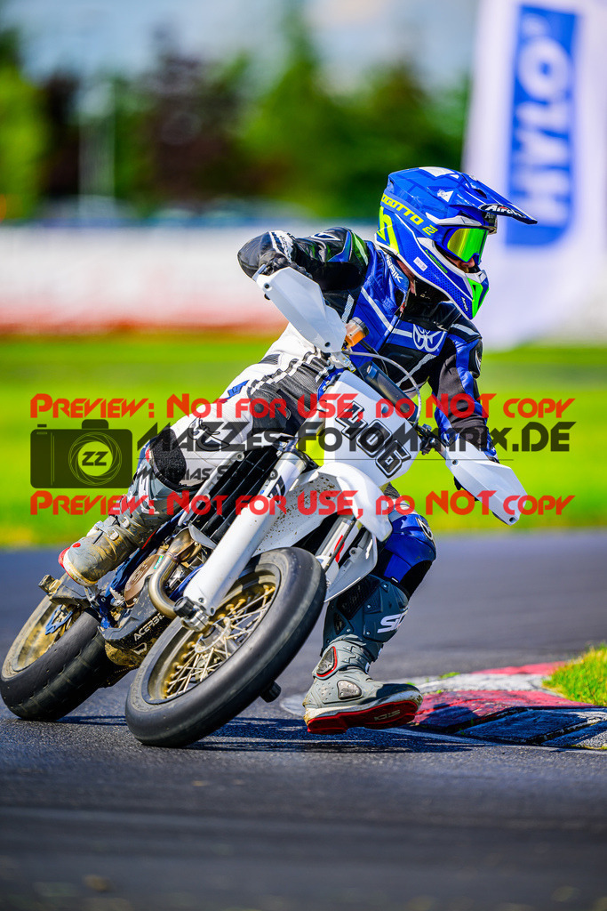 MaZZes_FotoMatrix_240714_6007705_3003 | S4
