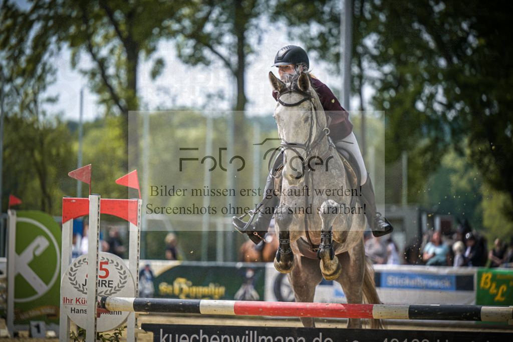 DOS_0508 | Entdecke hochwertige Reitturnierfotos von Foto Oger. Professionell, emotional und authentisch – jetzt Lieblingsmomente im Shop bestellen.Deutschlandweite Turnierfotografie. - Realisiert mit Pictrs.com