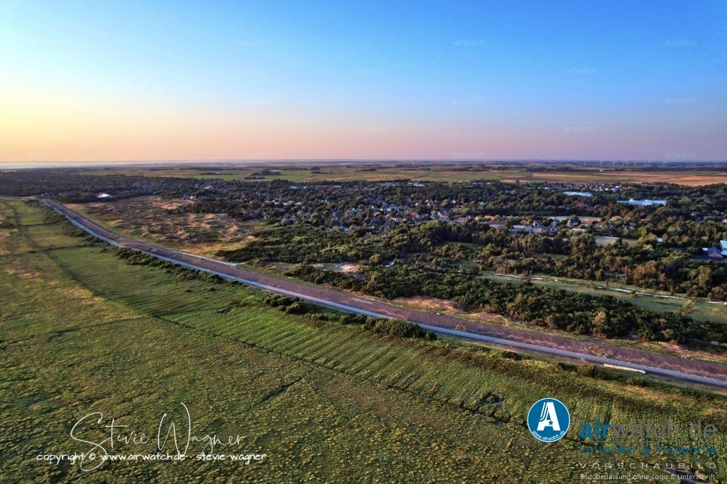 St.Peter-Ording - Boehl | Entdecken Sie atemberaubende Luftbilder und Fotografien auf airwatch.de - Tauchen Sie ein in eine Welt voller faszinierender Aufnahmen aus der Vogelperspektive.