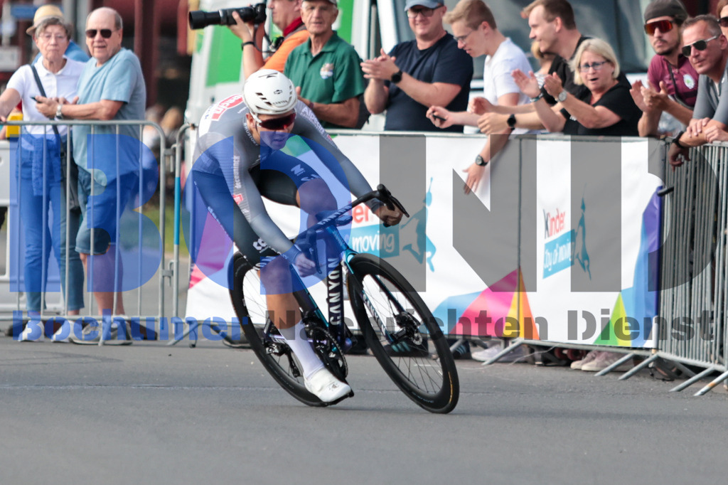 SES_DEUTOU20250820-79 | bond - Realisiert mit Pictrs.com