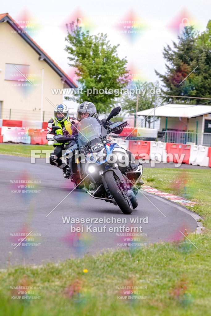 MotoTeamVBK-20497 | Hier findet Ihr Bilder von Touristenfahrten auf der Nürburgring Nordschleife oder von anderen Veranstaltungen die ich besucht habe. Viel Spass beim Durch Schauen 