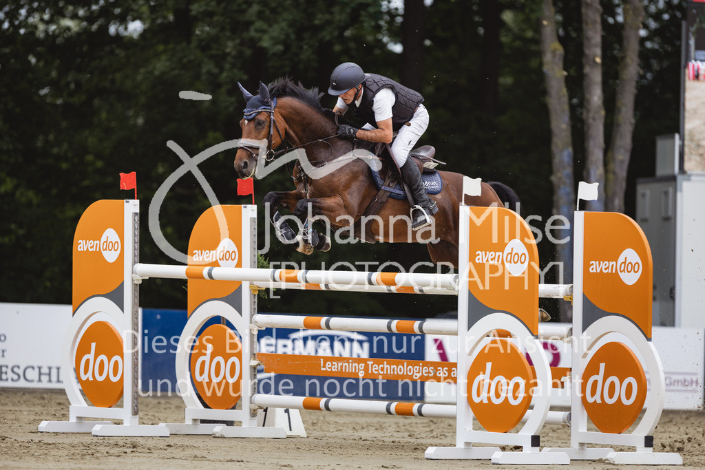 230824_Delbrueck_AmateurM2-285 | Deine schönsten Turniermomente als professionelle Fotos! Entdecke hochwertige Pferdesport-Fotografie im Online-Shop. Jetzt Fotos finden & bestellen!