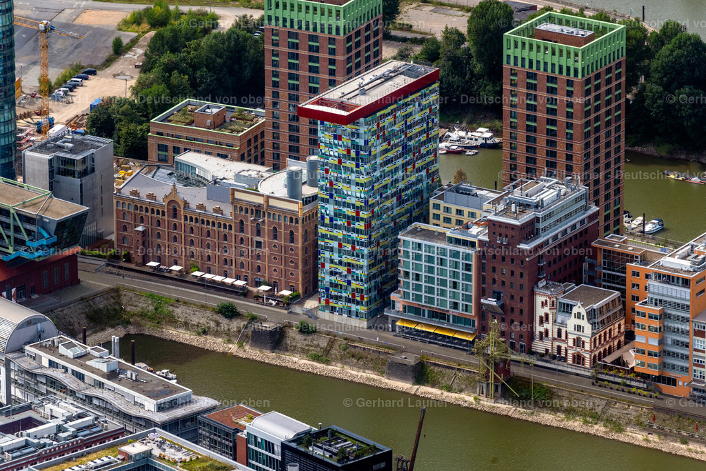 4049360 | interessante Gebäude im Medienhafen, Düsseldorf