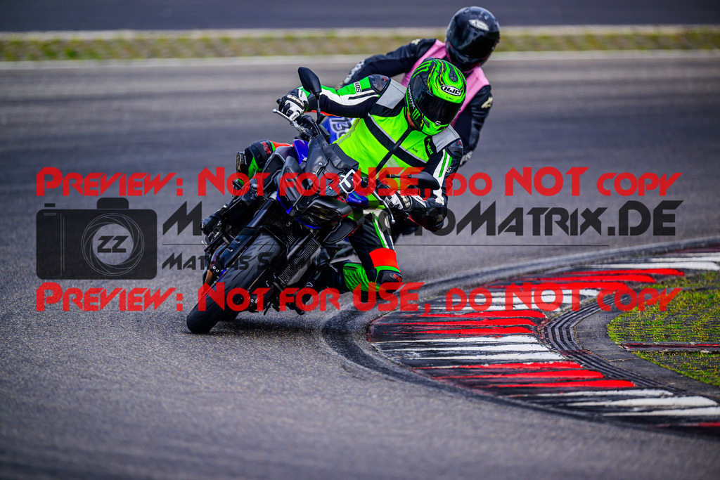 MaZZes_FotoMatrix_240717_6007705_6388 | INST