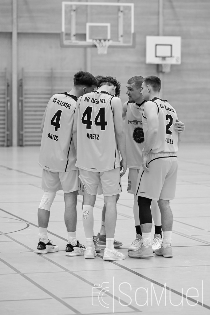 20260425-SML_5818 | Sa-Muel - Realisiert mit Pictrs.com