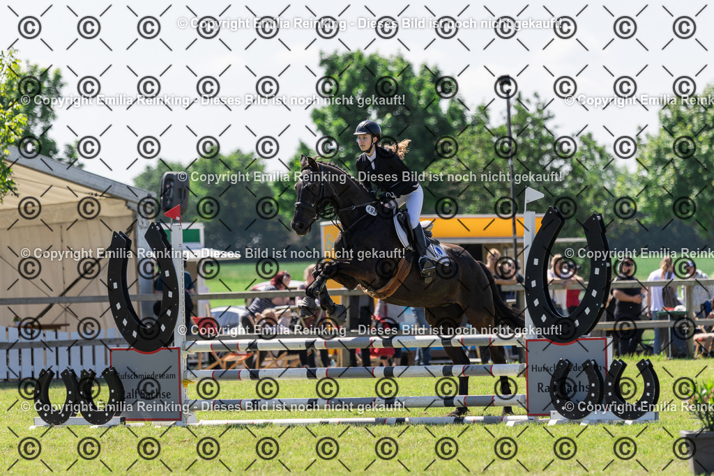 CL5A1009 | Emilia Reinking Fotografie - Realisiert mit Pictrs.com