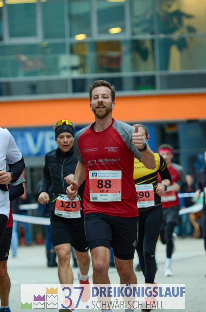 VR Bank Hauptlauf 10000m | 3 Koenigslauf 2023 - Realisiert mit Pictrs.com