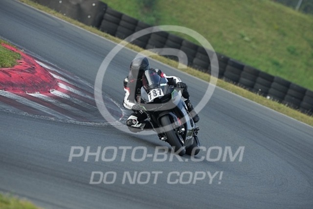 2024_08_15_PBK_13565 | Sportfotografie; SlowMotion; Video; Rennstrecke; Hafeneger; Speer; Racing; RSE; BMW; CBO; Trackday; Motorsportarena; Hockenheimring; Brno; Most; Barcelona; Valencia