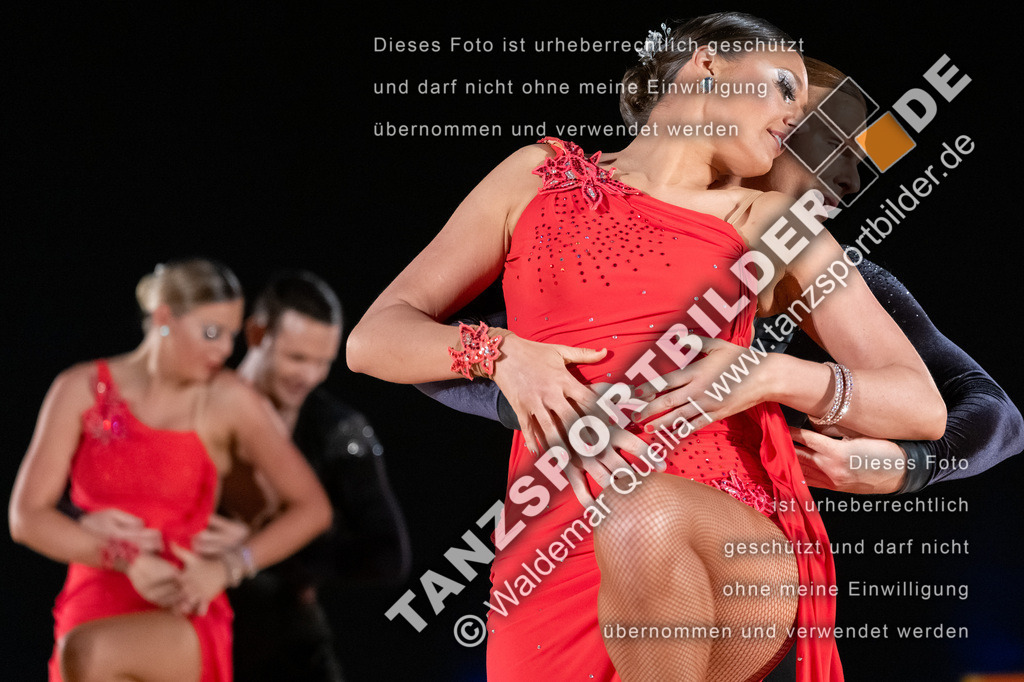 20250504-10211 | Hier finden Sie Tanz Bilder vom Latein und Standard Formationen tanzen. Sportbilder vom Tanzsport. Schöne Fotos und von Weltmeisterschaft, Europameisterschaft, Bundesliga, Regionalliga, Oberliga und Landesliga sowie von GOC Stuttgart, DanceComp, WM Bremen