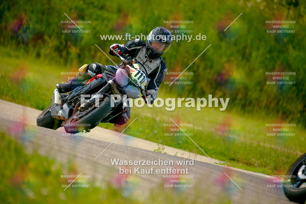 _MOT0996 | Hier findet Ihr Bilder von Touristenfahrten auf der Nürburgring Nordschleife oder von anderen Veranstaltungen die ich besucht habe. Viel Spass beim Durch Schauen 