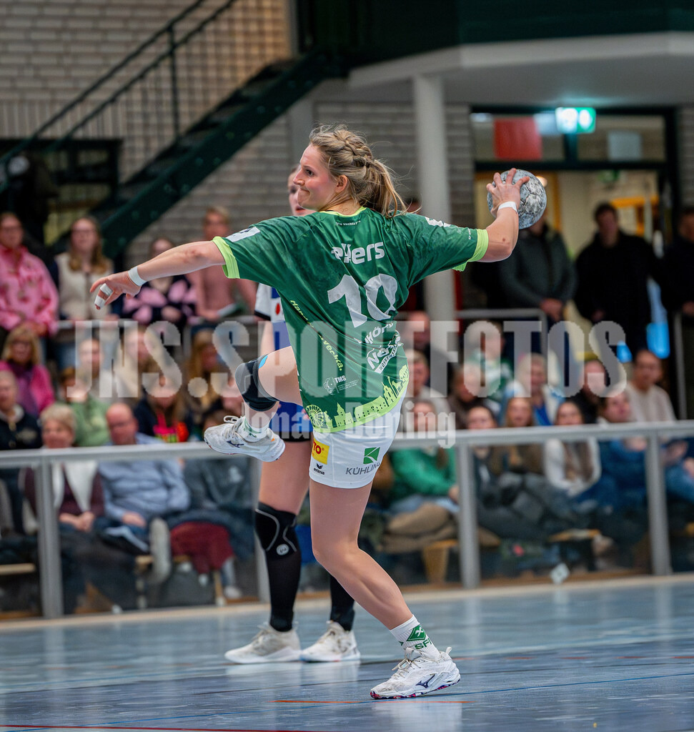 Handball I Frauen I Saison 2025-2026 I 3. Liga Staffel Nord I 10. Spieltag I SC SFN Vechta - HSG Blomberg-Lippe II I 0765 | Svenja Ruhöfer (10, SC SFN Vechta) - Realisiert mit Pictrs.com