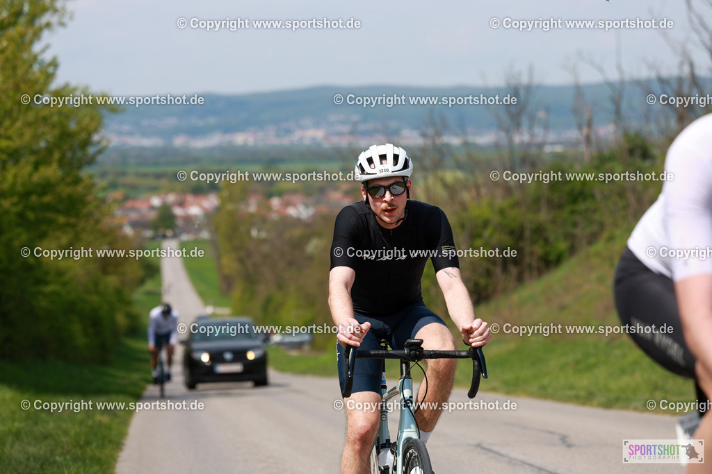 527_AR6_9778 | Neusiedlersee Radmarathon 2026@sportshot_your_pictrs #yourpictures#roadtowm2029 #nrm #neusiedlerseeradmarathon #neusiedlersee #neusiedlerseetourismus #burgenland #mörbisch #nrm26 #burgenlandtourismus #voglundco #poweredbyburgenlandtourismus #radsport #rad #marathon #ucigranfondo #visitburgenland #ucigranfondoworldseries