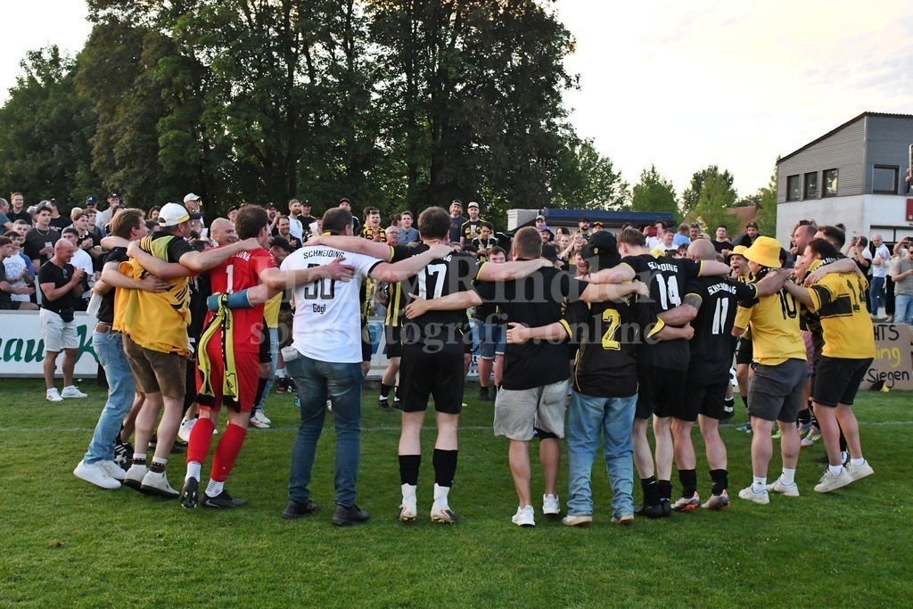 TSV Oberschneiding | Ha-Ri; Sportfotografie Ha-Ri; Sporfotografie Harry Rindler; Sport Deggendorf; Sportbilder Deggendorf; Sportfotos Deggendorf; Sportfotos Niederbayern; Sportbilder Niederbayern; Amateursport Niederbayern; Bayern;  - Realisiert mit Pictrs.com
