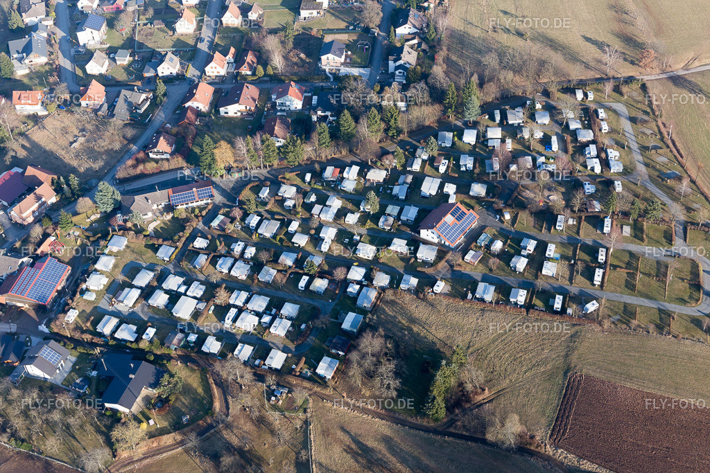 Wohnwagen und Zelte- Campingplatz - und Zeltplatz  Camping Park Hammelbach | Luftbild: Wohnwagen und Zelte- Campingplatz - und Zeltplatz  Camping Park Hammelbach im Ortsteil Hammelbach in Grasellenbach im Bundesland Hessen in Deutschland. Foto: IMG_096674.jpg vom 14.02.2017 durch Werner Riehm/FLY-FOTO.de - Realisiert mit Pictrs.com