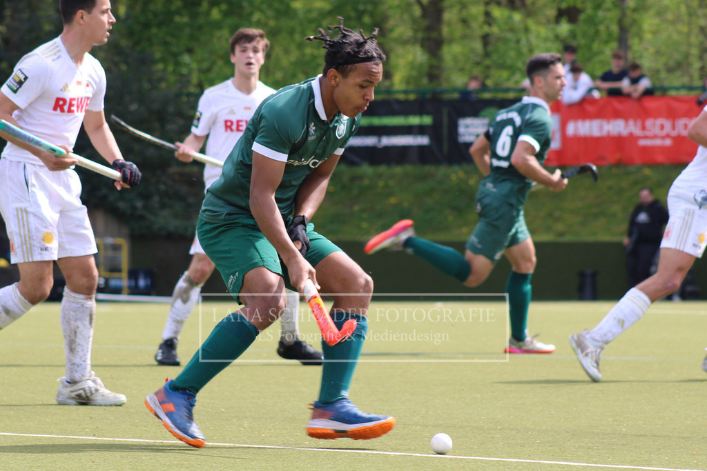 Bundesliga Herren HTC Uhlenhorst Mülheim - Rot-Weiß Köln 13.04.24 Mülheim-180 | lanaschraderfotografie - Realisiert mit Pictrs.com