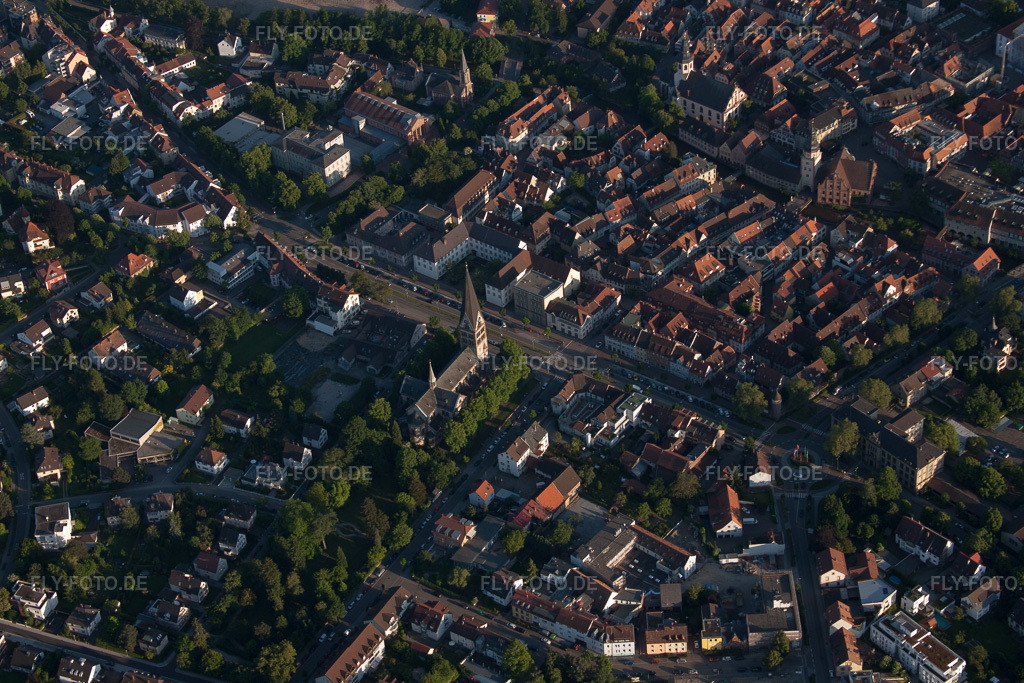 Luftbild: Herz Jesu Kirche in Ettlingen im Bundesland Baden-Württemberg in Deutschland. Foto: IMG_57412.jpg vom 06.06.2013 durch Werner Riehm/FLY-FOTO.de