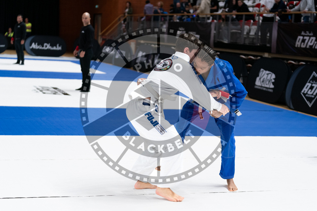 20241012PBB0967 | Athletes compete during the AJP Tour Europe Continental Jiu-Jitsu Youth Championship on October 12, 2024, in Almere near Amsterdam, Netherlands. © Chiara Dazi / photoblackbelt