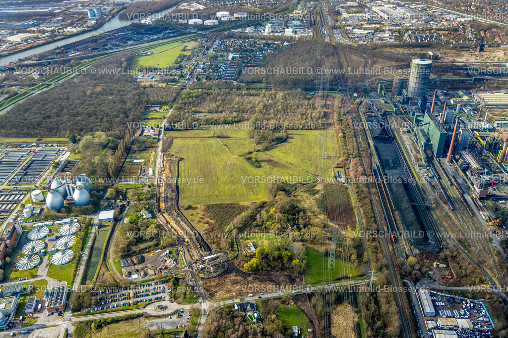 Bottrop260305477FreiheitEmscher | Luftbild, " Freiheit Emscher "  großes interkommunales Stadtentwicklungsprojekt in NRW, von Essen, Bottrop und RAG Montan Immobilien, 1.700 Hektar, inklusive 150 Hektar ehemaliger Bergbauflächen, entsteht bis ca. 2030 ein neuer, nachhaltiger urbaner Raum für innovat, , Batenbrock-Süd, Bottrop, Ruhrgebiet, Nordrhein-Westfalen, Deutschland