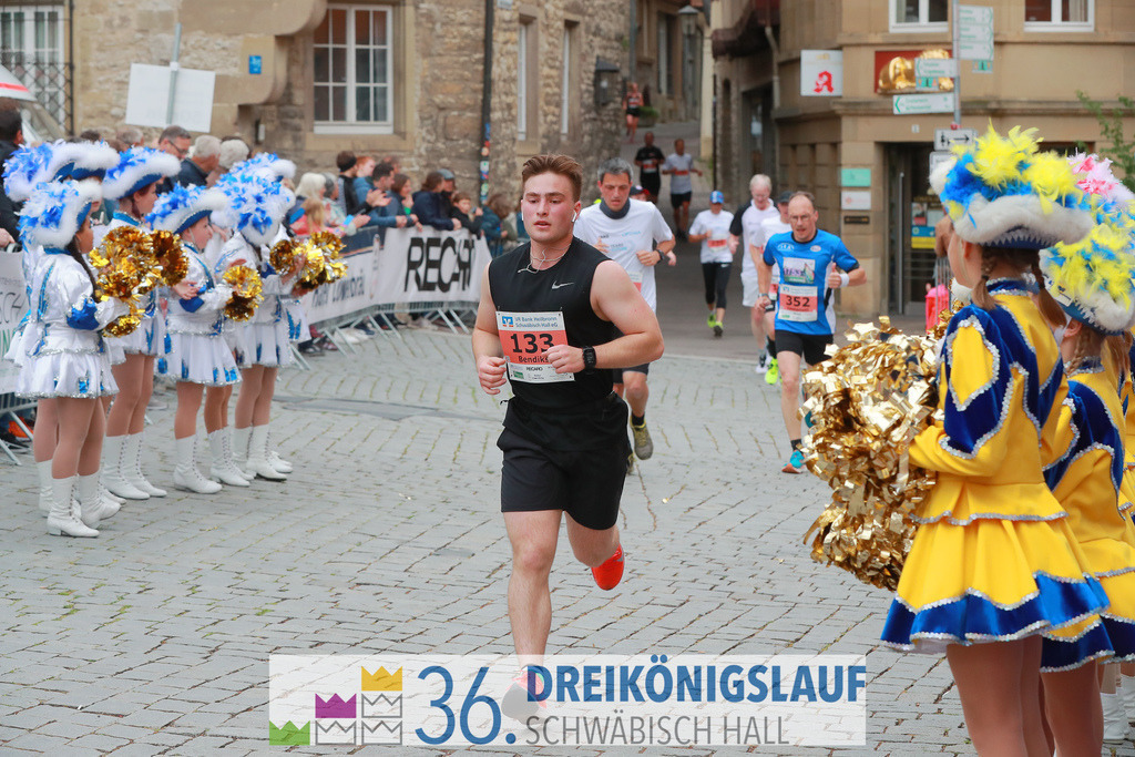 VR Bank Hauptlauf 10km | 3königslauf 2022 VR Bank Hauptlauf - Realisiert mit Pictrs.com