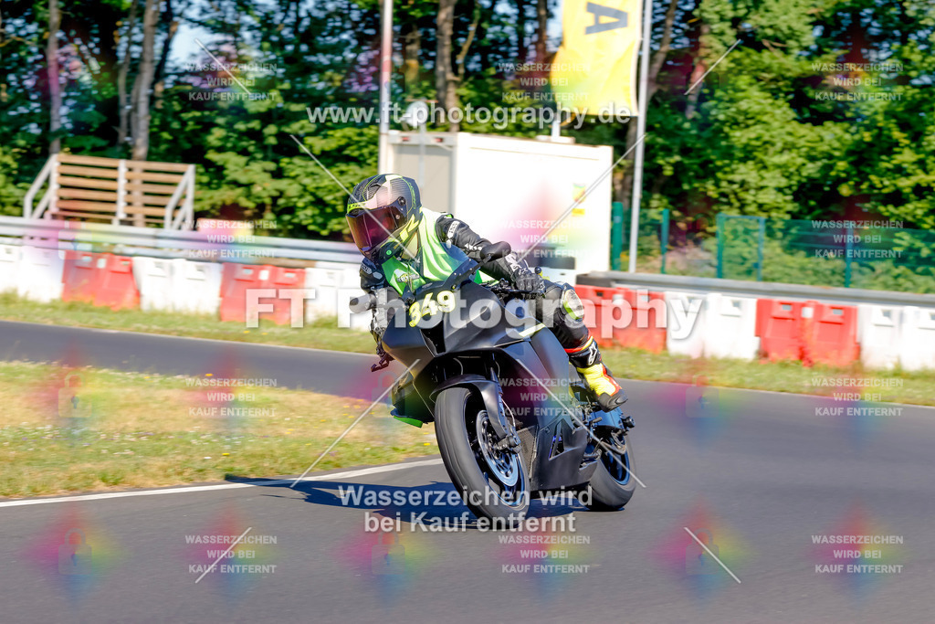 _MOT8915 | Hier findet Ihr Bilder von Touristenfahrten auf der Nürburgring Nordschleife oder von anderen Veranstaltungen die ich besucht habe. Viel Spass beim Durch Schauen 