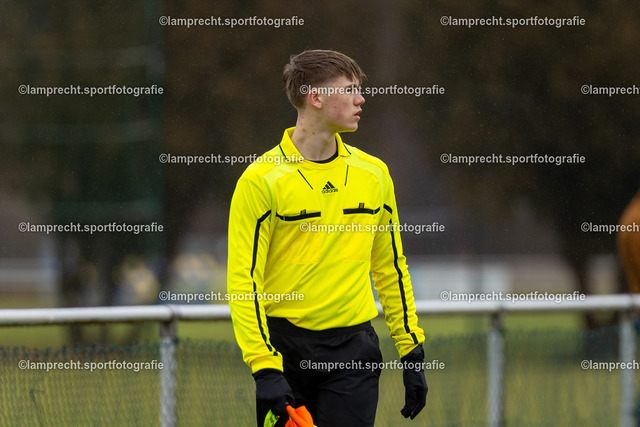 Fußball I Herren I Saison 2025-2026 I Landesfreundschaftsspiel I SC Rönnau - SSG Rot-Schwarz Kiel 052 | Finn-Aaron Guckel (2. Assistent) - Realisiert mit Pictrs.com